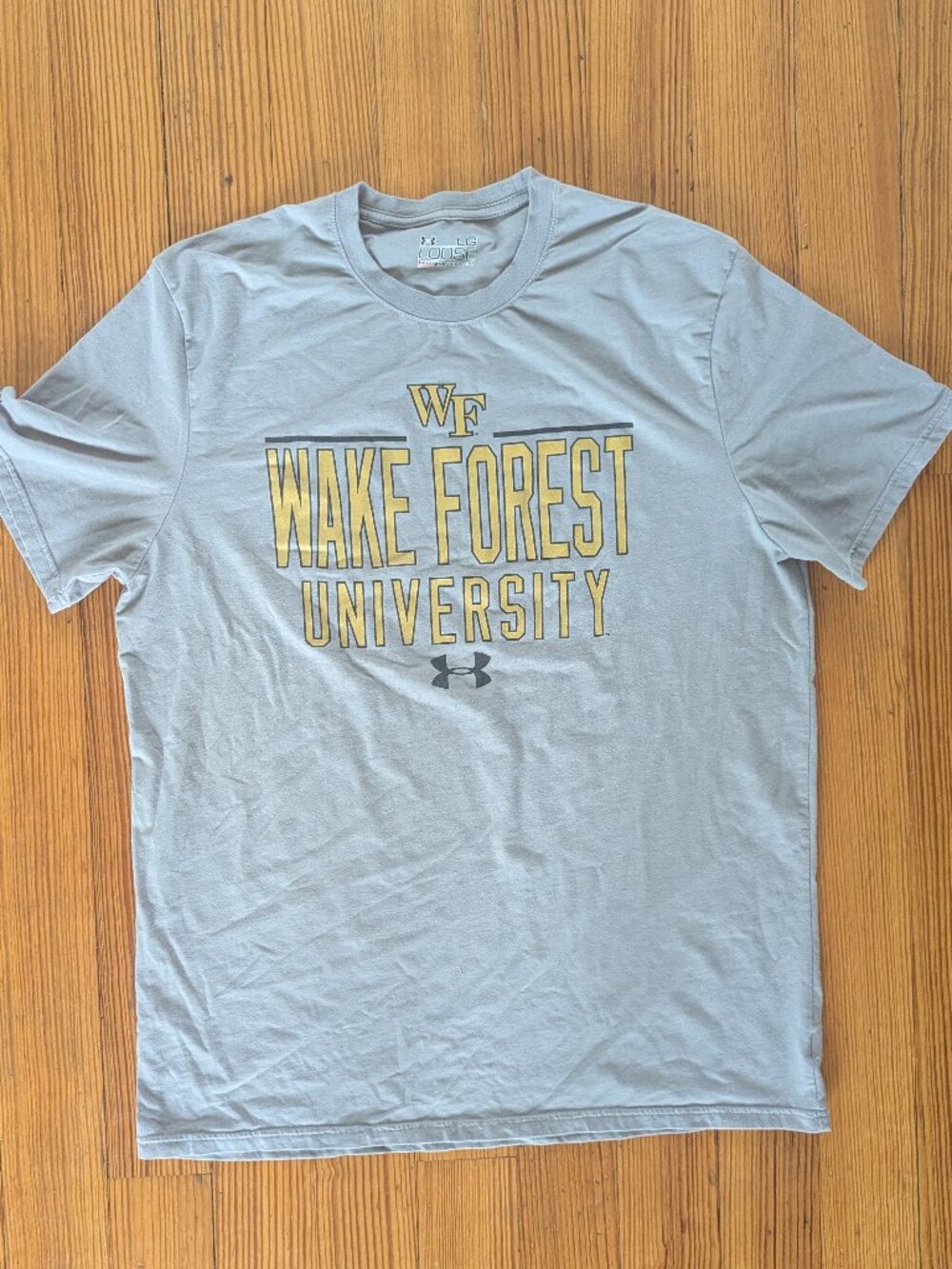 Under Armour Wake Forest University T-Shirt Mens Large L Gray HeatGear Short Sle